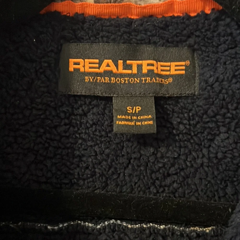 Realtree shacket - Picture 3 of 8